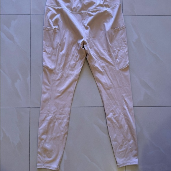Leggings women's NWT Beige  yoga pants style Pockets Size XL Sport Waistband - Picture 14 of 14